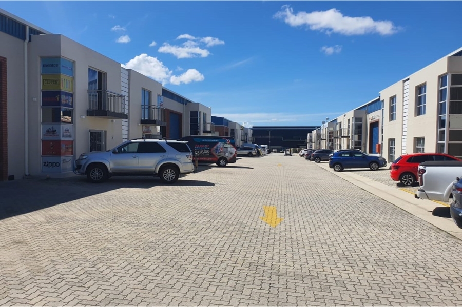 To Let commercial Property for Rent in Fairview Eastern Cape